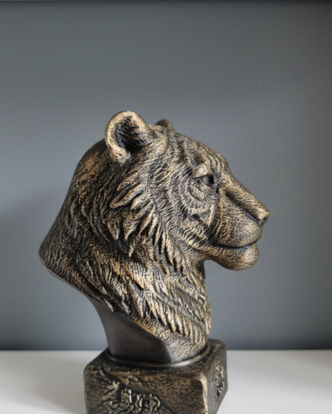 Tiger byste