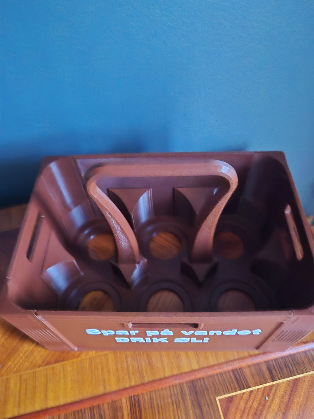 Spar på vandet / Livet er for kort til billige øl - Kasse